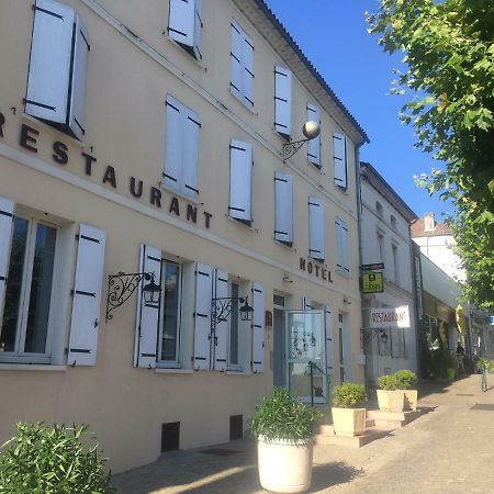 Hotel Restaurant La Boule D'Or Barbezieux-Saint-Hilaire Buitenkant foto